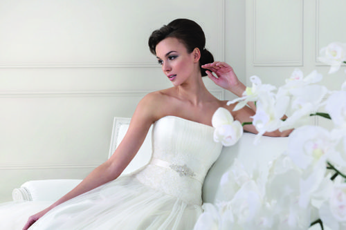 Schlichtes Brautkleid